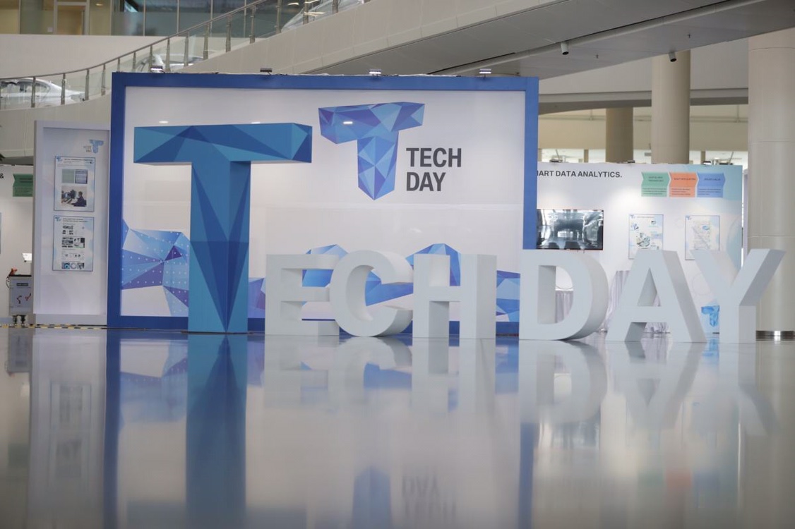 梅卡曼德受邀參加寶馬TechDay活動,榮獲TECHATHON AWARD獎 梅卡曼德受邀參加寶馬TechDay活動,榮獲TECHATHON AWARD獎